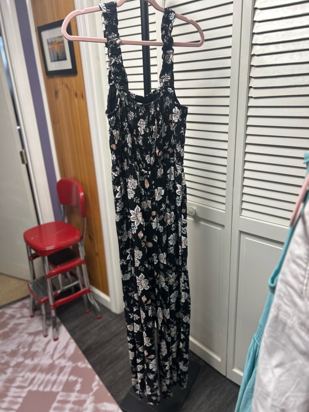 Nwot Maurices Black Floral jumper with Pink and Green Accents